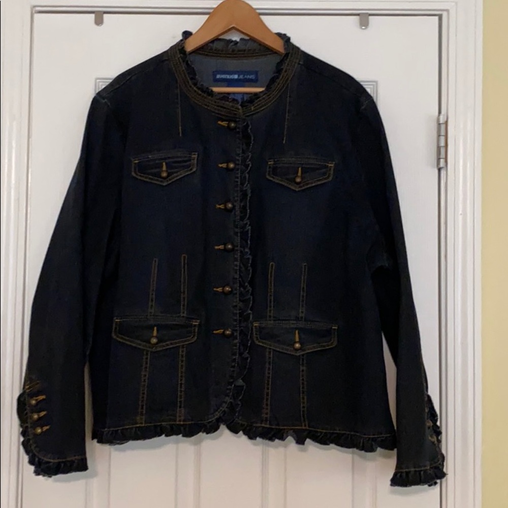 Pre-loved Avenue Jean Jacket Size 26/28